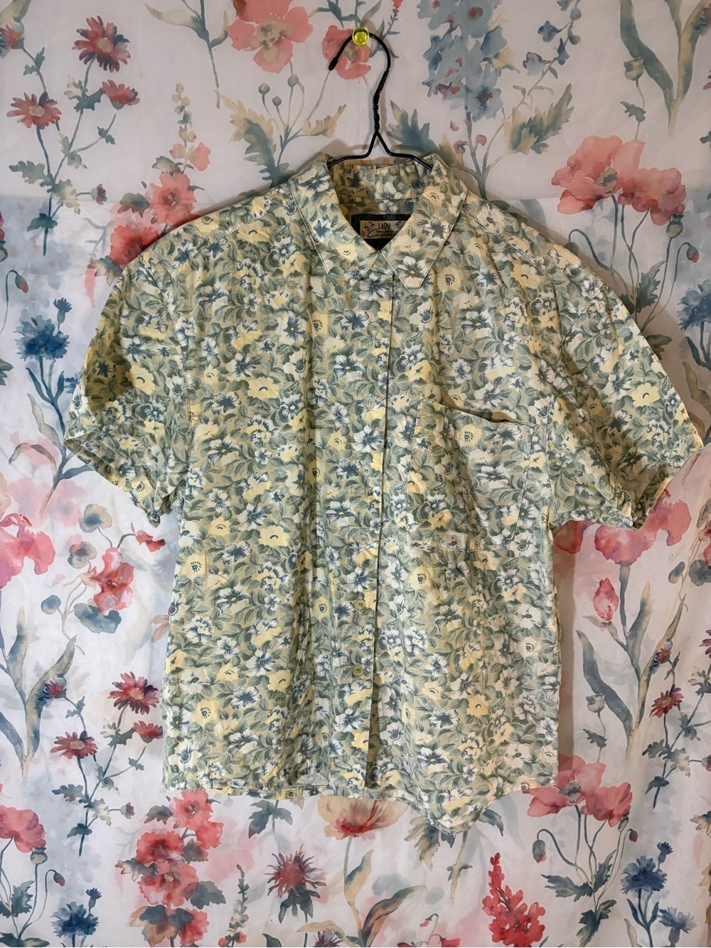Vintage  Yellow Floral Short-Sleeve Button-Up Shirt
